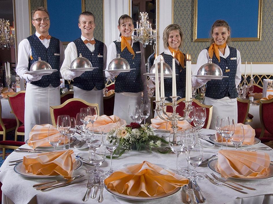 Kurhaus Binz – Mitarbeiter und Serviceteam